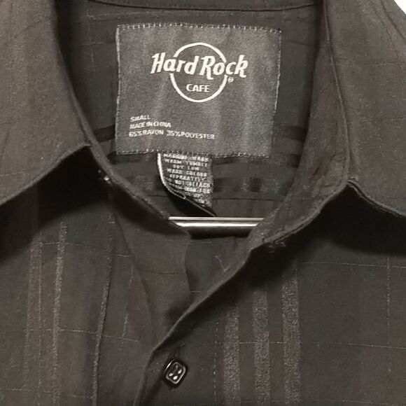 Hard Rock Cafe Small button Black Hong Kong - Picture 3 of 5